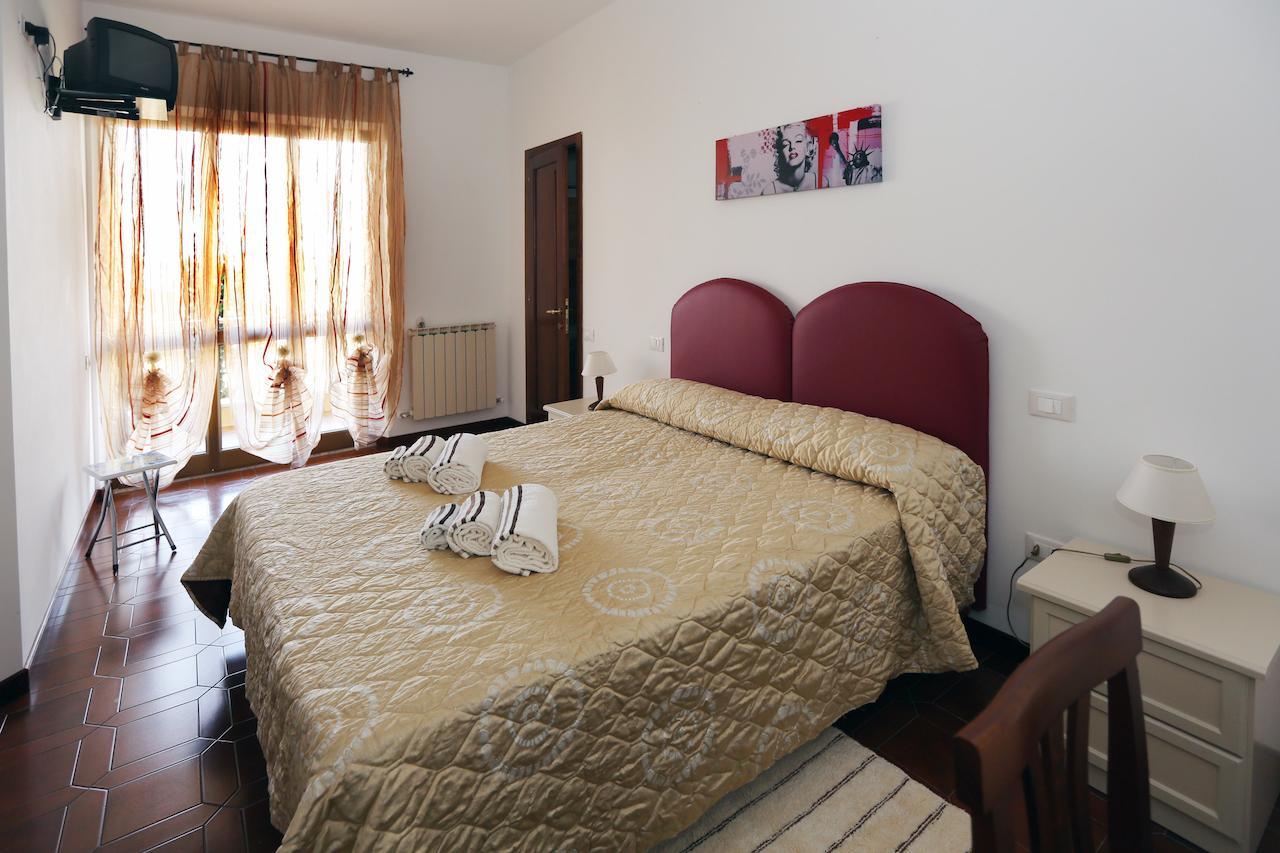 Ostra... Che Bello Bed & Breakfast Room photo
